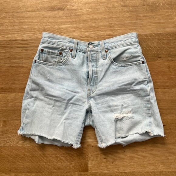 Levis 501 Long Jean Short - Picture 2 of 2